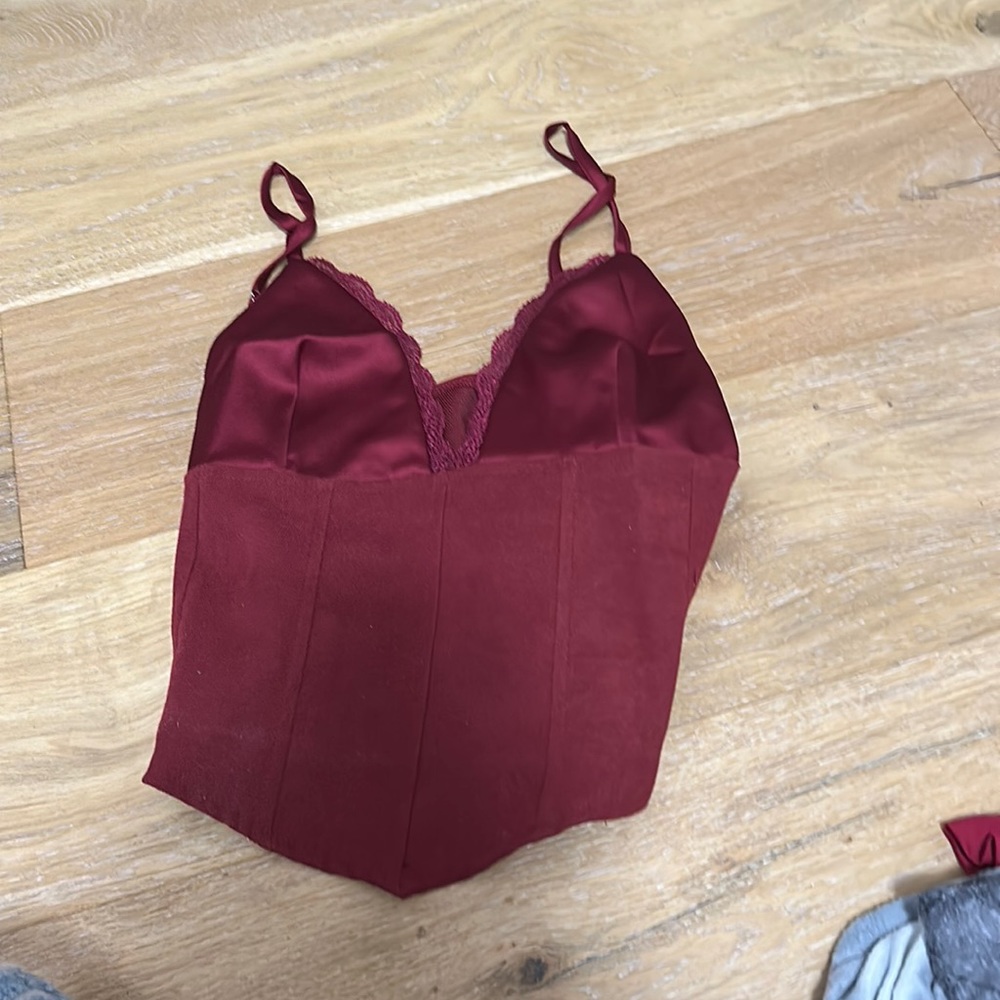 women’s top